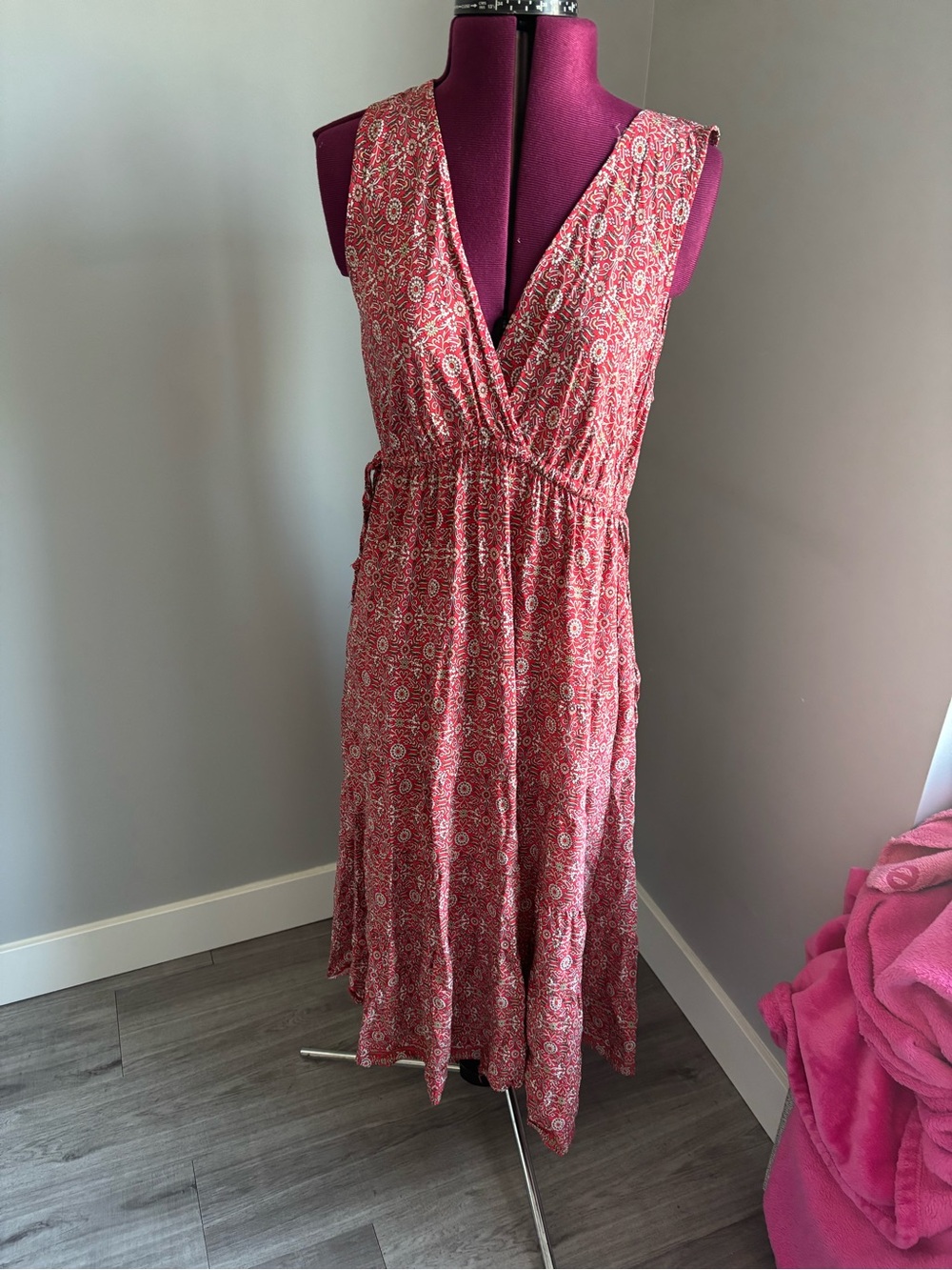 Max Studio Red Floral Wrap Midi Dress